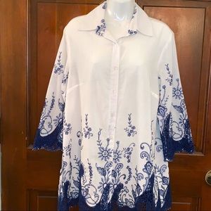 Vipavadee Gorgeous Button Down